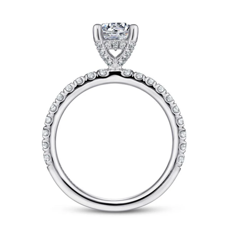 Classic Diamond Engagement Ring - Image 3