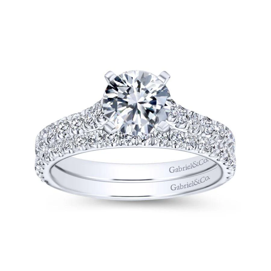 Classic Diamond Engagement Ring - Image 3