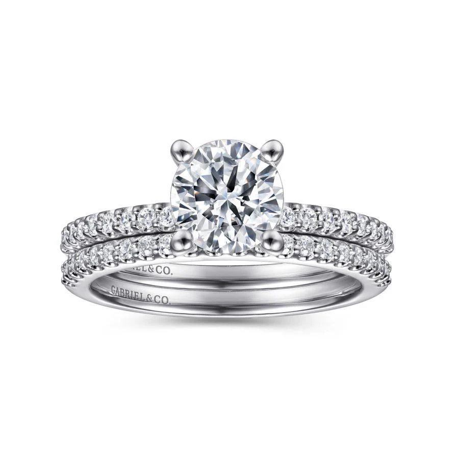 Classic Diamond Engagement Ring - Image 3
